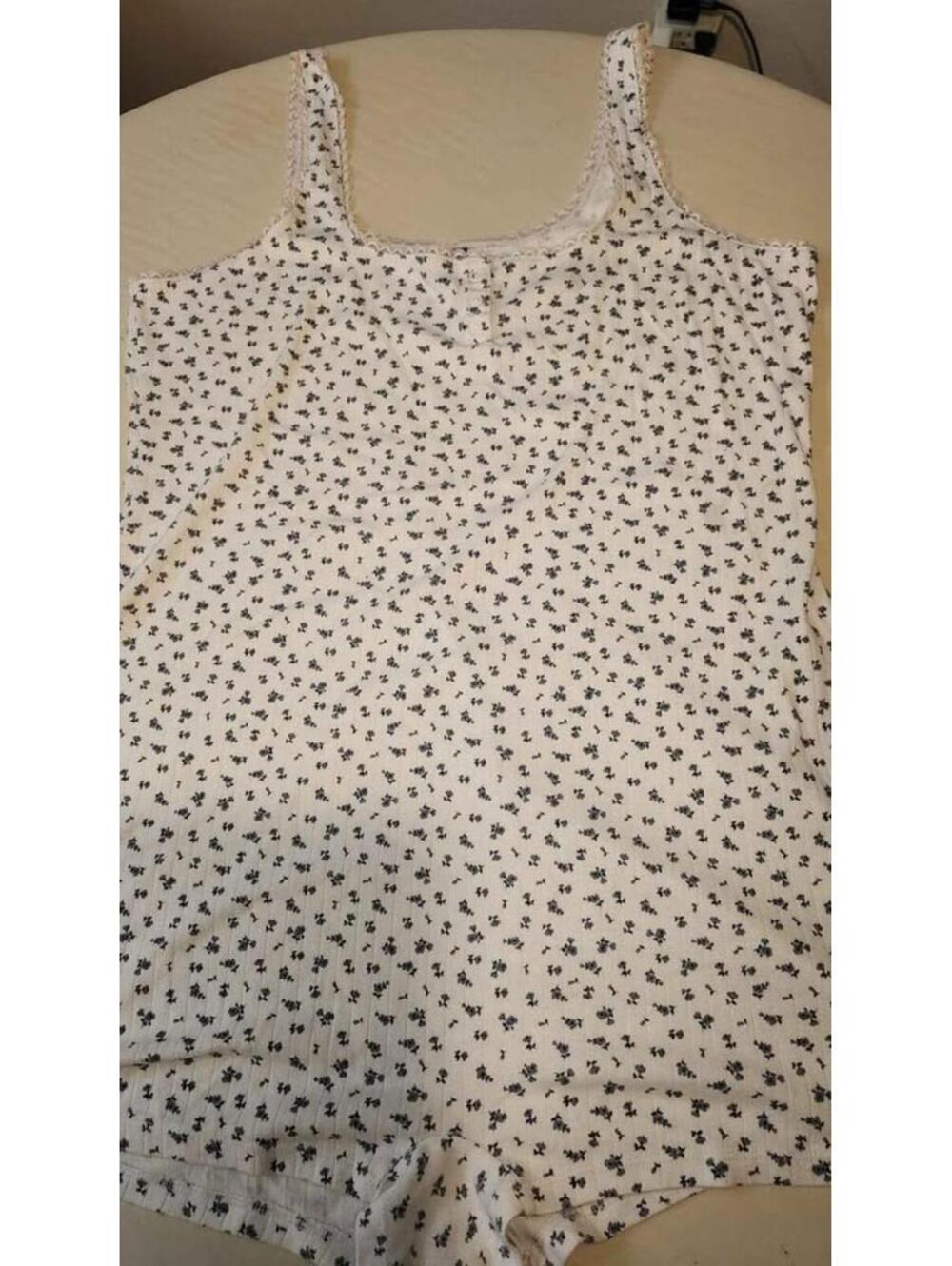 OLD NAVY ROMPER W/Snap Top Size XL